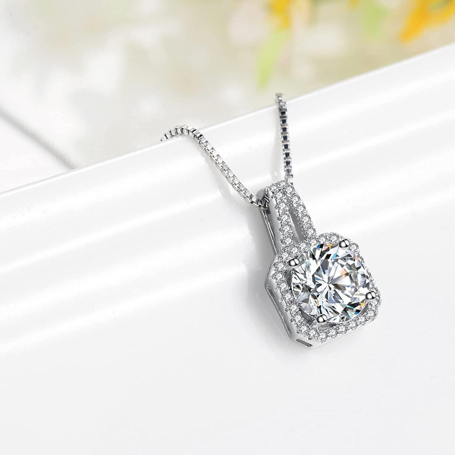 Sunshine Bride Crystal Jewelry Set – Silver Bridal Necklace and Earrings (Rhinestone Choker, Silver-Plated Copper)"